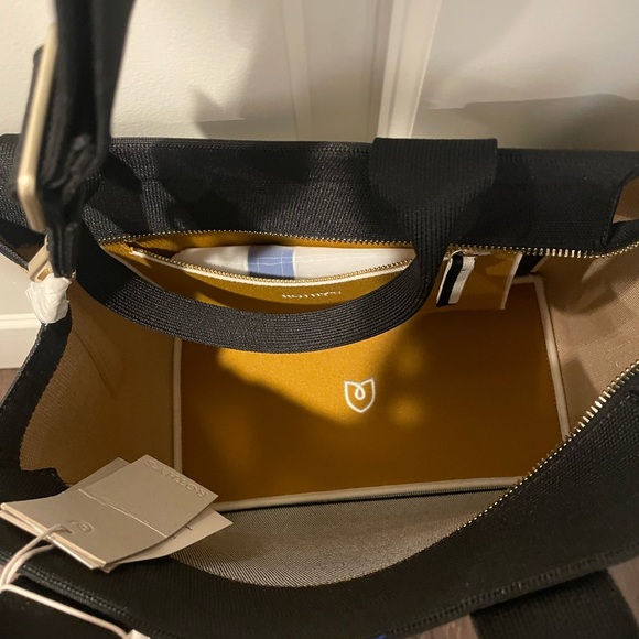 Rothy’s The Handbag Piano Keys - Picture 4 of 4